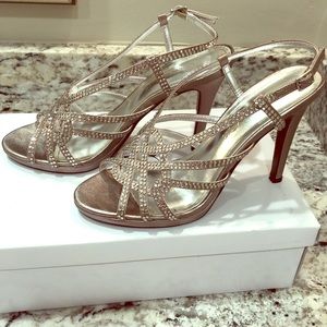 Caparros Vegas dress shoes size 8 1/2